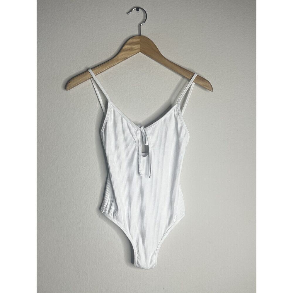 Flynn & Skye White Body Suit Ribbed Front Drawstring Tie Closure Keyhole Eyelet
